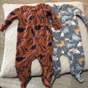 Carter's Kids One Pieces Footies - Orange and Gray